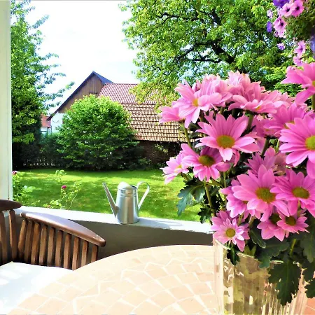 Дом отдыха Tolles Fachwerkhaus Mit Garten Kalletal